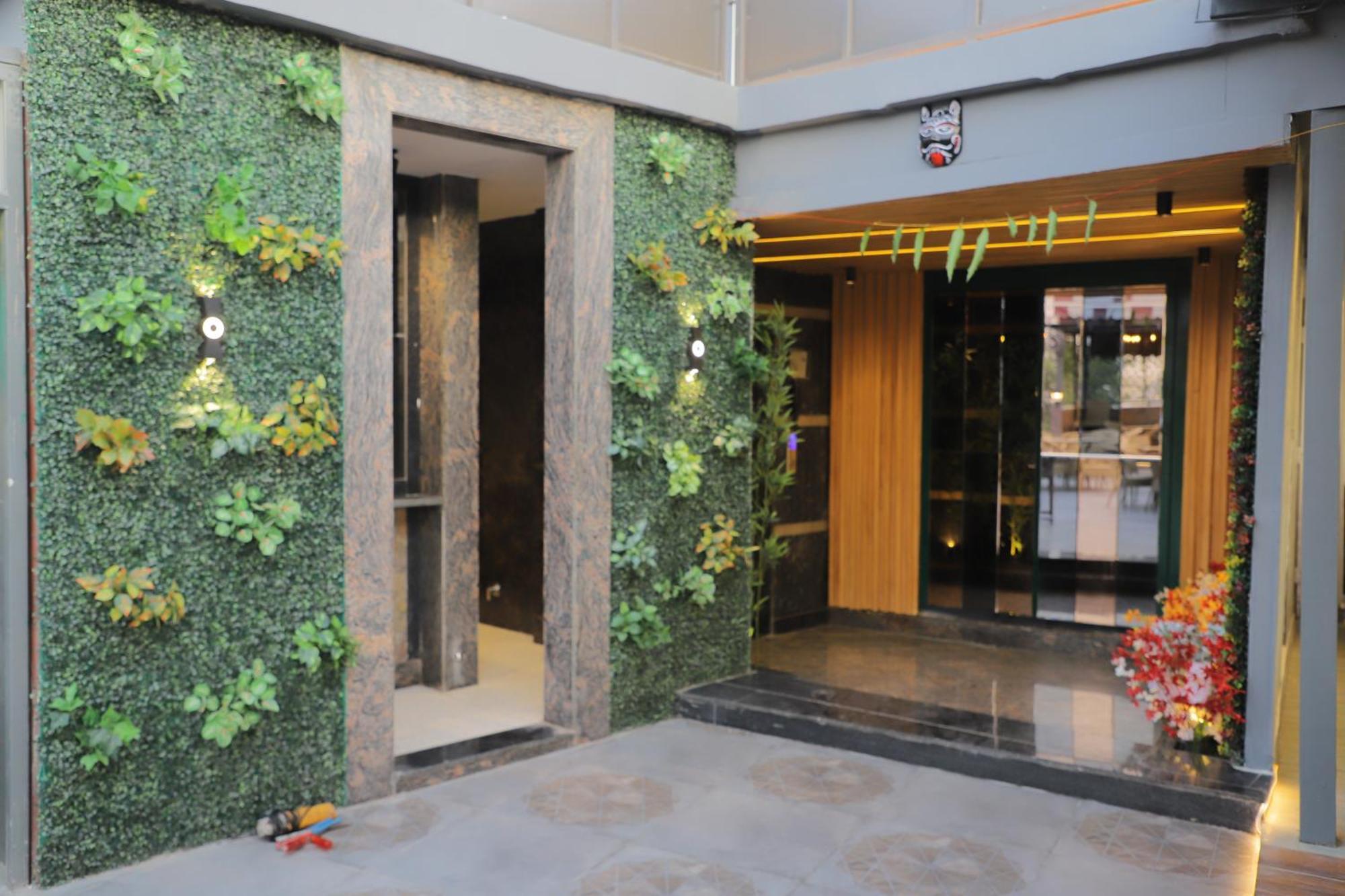 Hotel Haris Mg Road Gurugram Gurgaon Zewnętrze zdjęcie